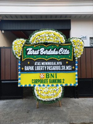 Papan Bunga Duka di Pendem