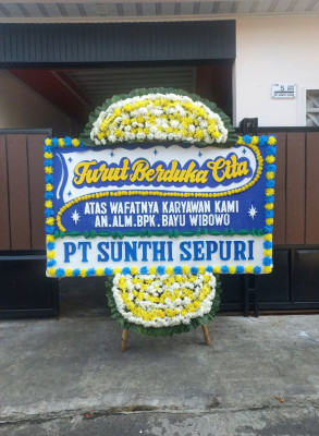 Papan Bunga Duka di Pendem