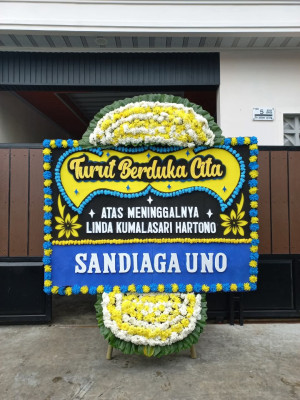 Papan Bunga Duka di Pendem